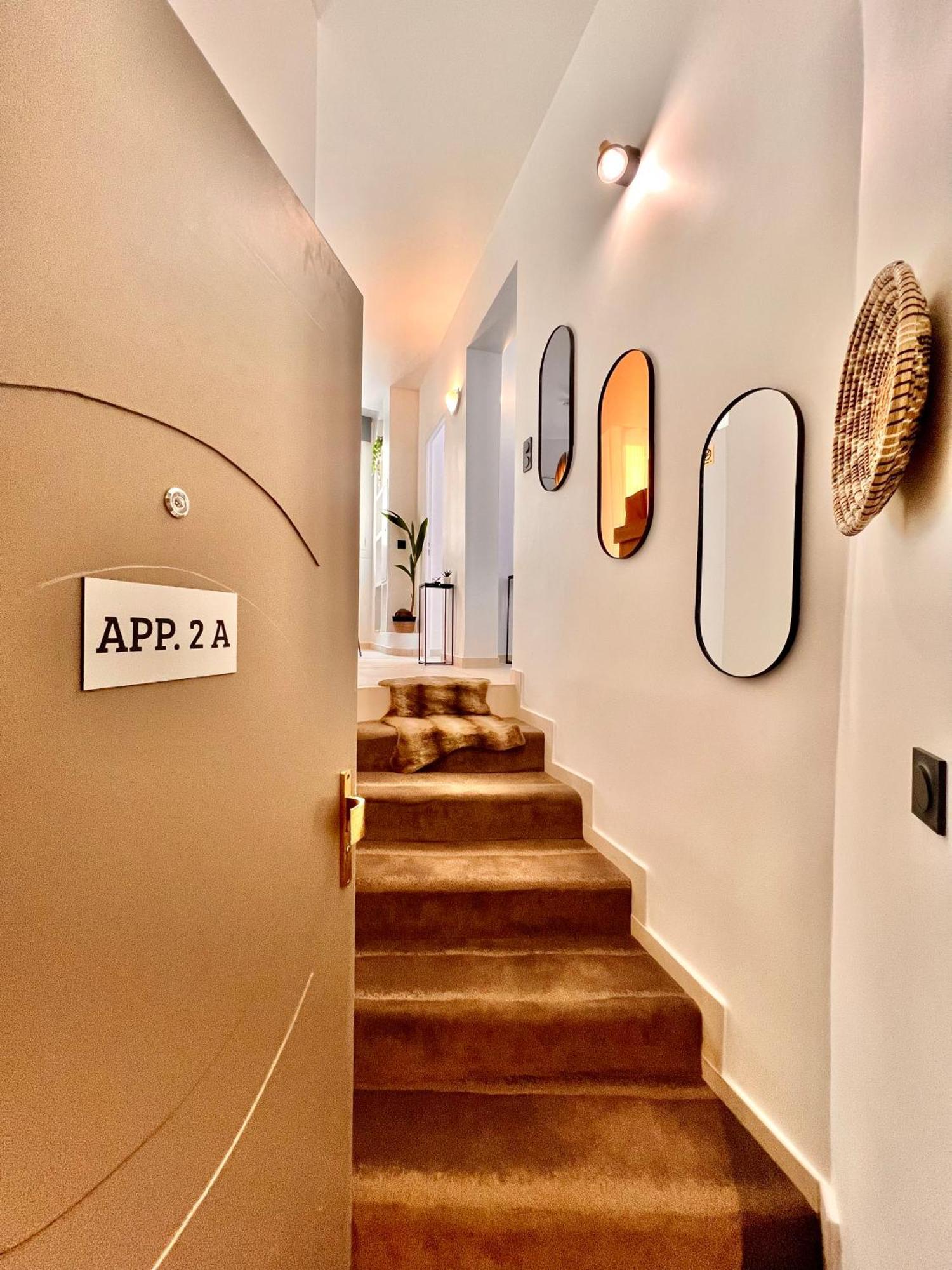 אפרטהוטל ניס Liberation Center - Private Balcony - 24&7 Reception - Luggage Storage מראה חיצוני תמונה